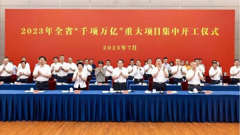 消泡剂定制，规格参数解析：关键点与考量**